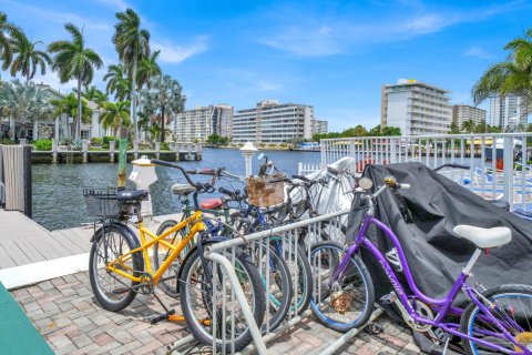 Copropriété à vendre à Pompano Beach, Floride: 2 chambres, 92.44 m2 № 2269128 - photo 26