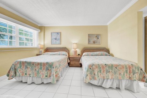 Copropriété à vendre à Pompano Beach, Floride: 2 chambres, 92.44 m2 № 2269128 - photo 14