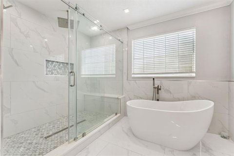 Villa ou maison à vendre à Orlando, Floride: 6 chambres, 418.25 m2 № 2144473 - photo 21
