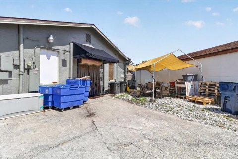 Immobilier commercial à vendre à Auburndale, Floride: 481.79 m2 № 2134068 - photo 22