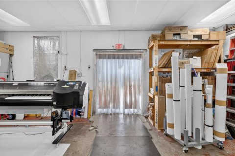 Immobilier commercial à vendre à Auburndale, Floride: 481.79 m2 № 2134068 - photo 21