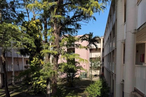 Condo à Lauderhill, Floride, 2 chambres  № 2357584