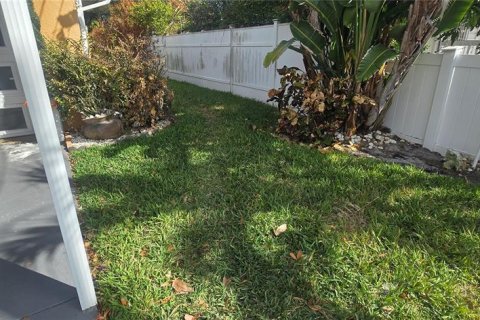 House in Tampa, Florida 3 bedrooms, 117.06 sq.m. № 2205819 - photo 6