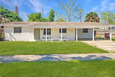 Casa en Orlando, Florida 4 dormitorios, 132.85 m2 № 2112280