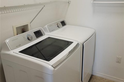 Casa en alquiler en Parrish, Florida, 3 dormitorios, 162.02 m2 № 1878328 - foto 23