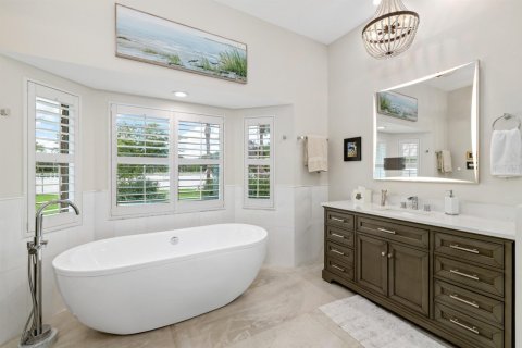 House in Loxahatchee Groves, Florida 5 bedrooms, 324.88 sq.m. № 2177961 - photo 18
