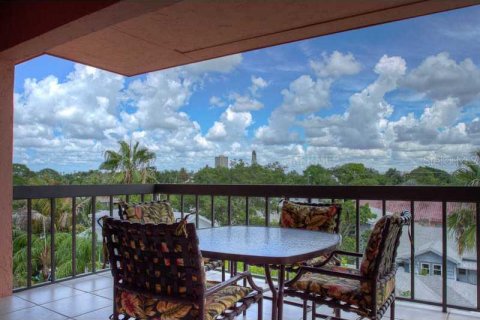 Copropriété à louer à Sarasota, Floride: 2 chambres, 107.86 m2 № 250138 - photo 19