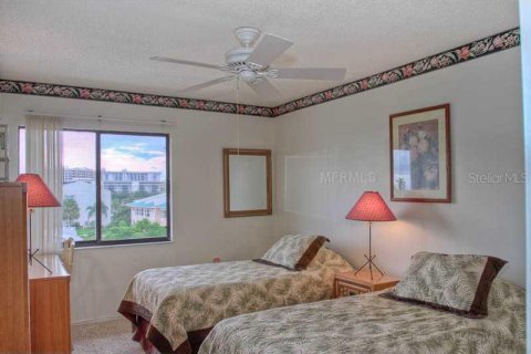 Copropriété à louer à Sarasota, Floride: 2 chambres, 107.86 m2 № 250138 - photo 15