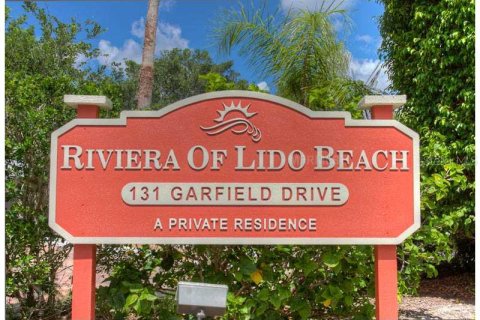 Copropriété à louer à Sarasota, Floride: 2 chambres, 107.86 m2 № 250138 - photo 2