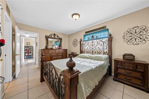 Casa en venta en Lehigh Acres, Florida, 2 dormitorios, 91.97 m2 № 2217212 - foto 6