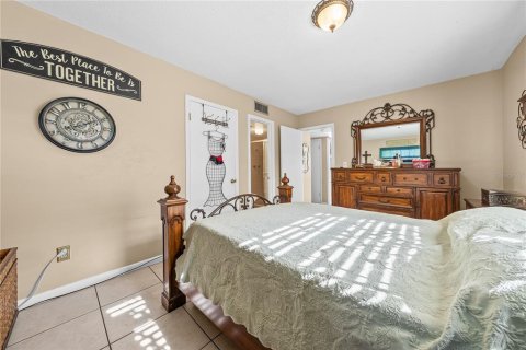 Casa en venta en Lehigh Acres, Florida, 2 dormitorios, 91.97 m2 № 2217212 - foto 7