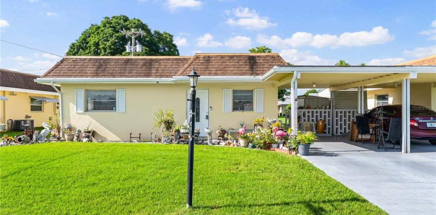 Casa en Lehigh Acres, Florida 2 dormitorios, 91.97 m2 № 2217212