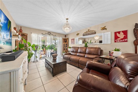 Casa en venta en Lehigh Acres, Florida, 2 dormitorios, 91.97 m2 № 2217212 - foto 12