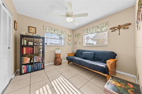 Casa en venta en Lehigh Acres, Florida, 2 dormitorios, 91.97 m2 № 2217212 - foto 10