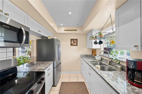 Casa en venta en Lehigh Acres, Florida, 2 dormitorios, 91.97 m2 № 2217212 - foto 19