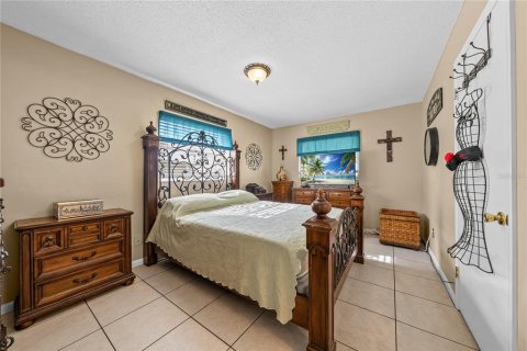 Casa en venta en Lehigh Acres, Florida, 2 dormitorios, 91.97 m2 № 2217212 - foto 5