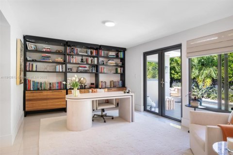 Villa ou maison à vendre à Miami Shores, Floride: 3 chambres, 208.94 m2 № 1969137 - photo 14