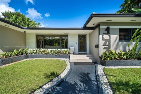 Villa ou maison à vendre à Miami Shores, Floride: 3 chambres, 208.94 m2 № 1969137 - photo 3