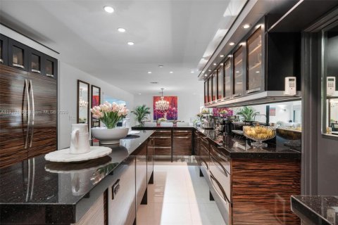 Villa ou maison à vendre à Miami Shores, Floride: 3 chambres, 208.94 m2 № 1969137 - photo 21