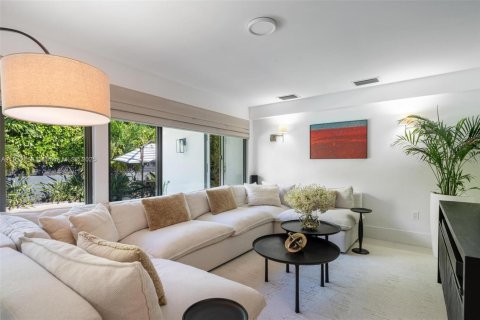 Villa ou maison à vendre à Miami Shores, Floride: 3 chambres, 208.94 m2 № 1969137 - photo 12