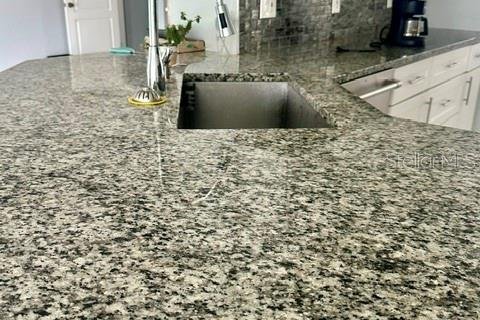 Casa en venta en Orlando, Florida, 4 dormitorios, 202.62 m2 № 2348250 - foto 11