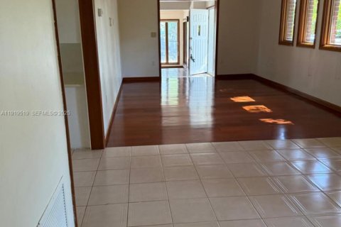 Villa ou maison à louer à Plantation, Floride: 4 chambres, 253.34 m2 № 1976613 - photo 8