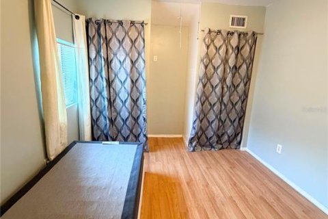 House in Tampa, Florida 2 bedrooms, 87.7 sq.m. № 2306509 - photo 9