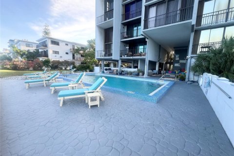 Condo in Miami, Florida, 1 bedroom  № 2086658 - photo 18