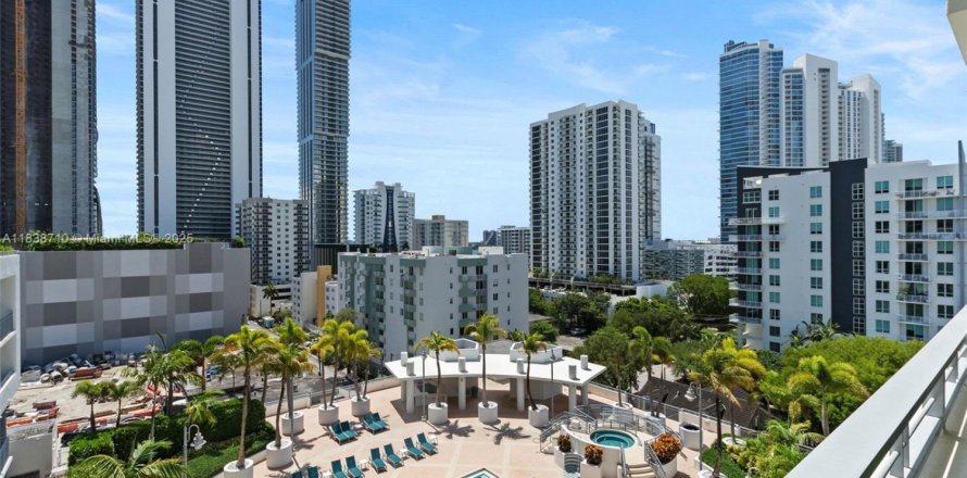 Condo à Miami, Floride, 1 chambre № 1825600