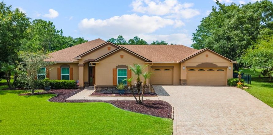 House in Saint Augustine, Florida 3 bedrooms, 200.48 sq.m. № 1786094