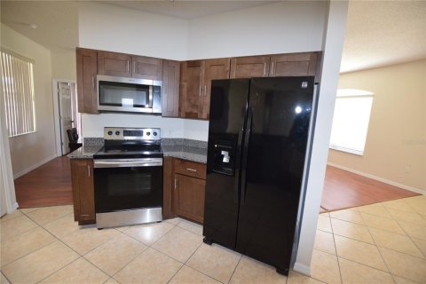 Villa ou maison à louer à Kissimmee, Floride: 3 chambres, 174.28 m2 № 1871016 - photo 26