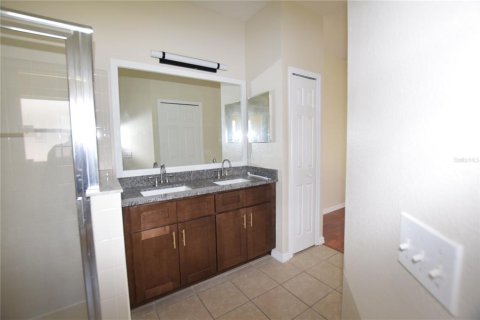 Villa ou maison à louer à Kissimmee, Floride: 3 chambres, 174.28 m2 № 1871016 - photo 23