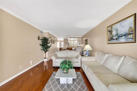 Copropriété à vendre à Apollo Beach, Floride: 2 chambres, 104.52 m2 № 2151819 - photo 18