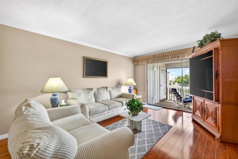 Copropriété à vendre à Apollo Beach, Floride: 2 chambres, 104.52 m2 № 2151819 - photo 16