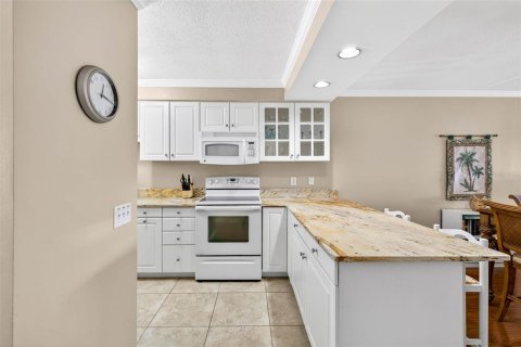Copropriété à vendre à Apollo Beach, Floride: 2 chambres, 104.52 m2 № 2151819 - photo 7