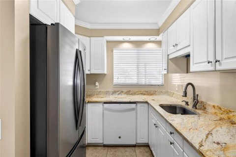 Copropriété à vendre à Apollo Beach, Floride: 2 chambres, 104.52 m2 № 2151819 - photo 10