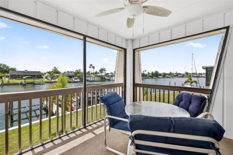 Copropriété à vendre à Apollo Beach, Floride: 2 chambres, 104.52 m2 № 2151819 - photo 20
