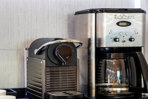 Снять в аренду кондоминиум в Майами-Бич, Флорида 3 спальни, 169.73м2, № 2022980 - фото 14