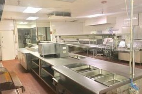 Hotel in Dundee, Florida 4310.29 sq.m. № 1800581 - photo 16