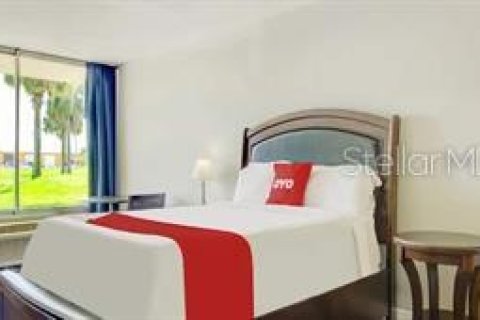 Hotel in Dundee, Florida 4310.29 sq.m. № 1800581 - photo 3