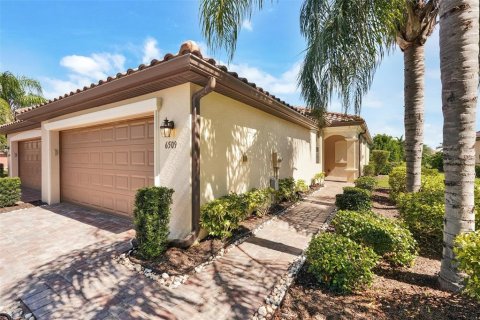 Casa en venta en Bradenton, Florida, 2 dormitorios, 143.16 m2 № 1847030 - foto 3