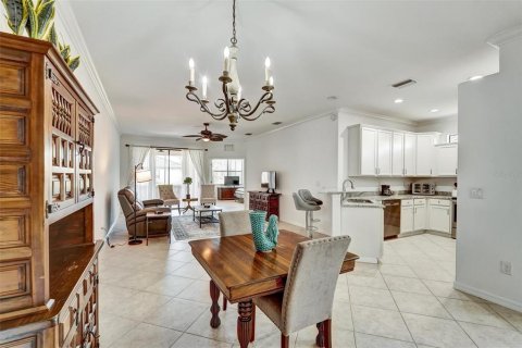 Casa en venta en Bradenton, Florida, 2 dormitorios, 143.16 m2 № 1847030 - foto 4