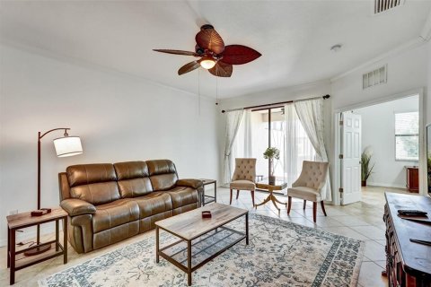 Casa en venta en Bradenton, Florida, 2 dormitorios, 143.16 m2 № 1847030 - foto 9