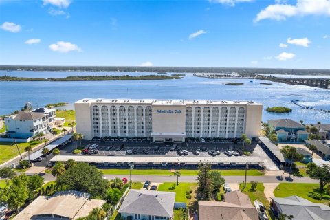 Condo in Port Orange, Florida, 2 bedrooms № 2258739