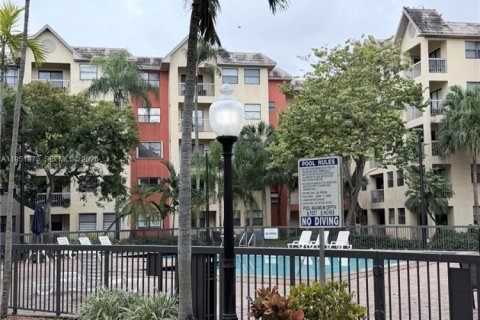 Снять в аренду кондоминиум в Дорал, Флорида 2 спальни, 92.16м2, № 2008678 - фото 16