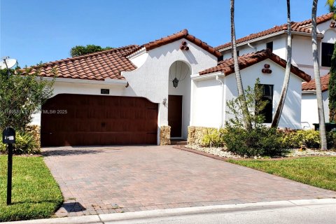 House in Miami, Florida 3 bedrooms, 142.51 sq.m. № 2013052