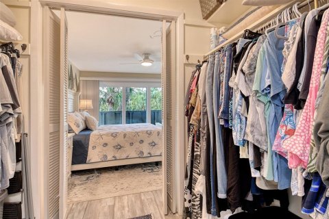 Condominio en venta en Longboat Key, Florida, 1 dormitorio, 86.96 m2 № 1883407 - foto 24
