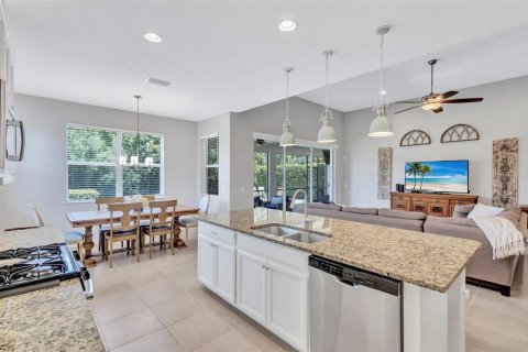 House in Bradenton, Florida 2 bedrooms, 169.73 sq.m. № 1824814 - photo 16