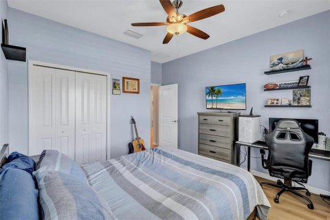 House in Bradenton, Florida 2 bedrooms, 169.73 sq.m. № 1824814 - photo 30