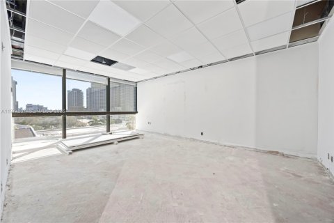 Immobilier commercial à vendre à Fort Lauderdale, Floride № 2078941 - photo 6